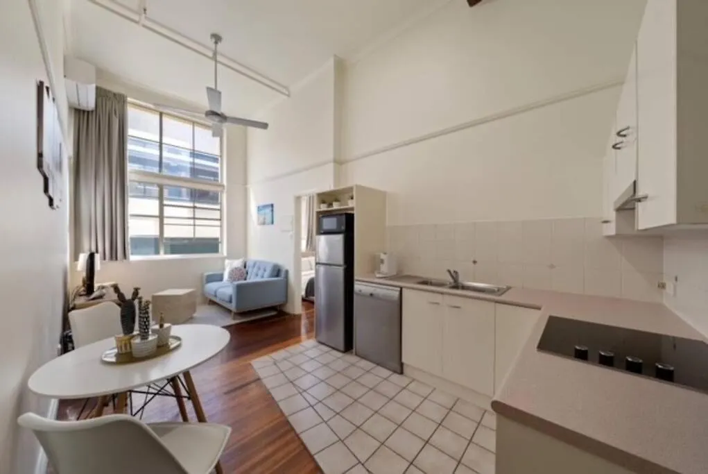 Cool New Yorker Cbd Apartment Brisbane